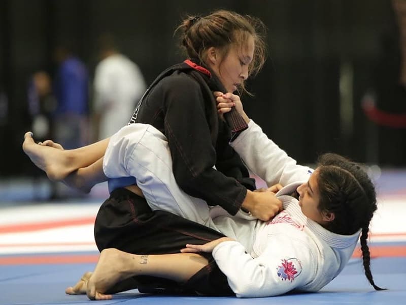 Elena Barrios competing for the martial arts title
