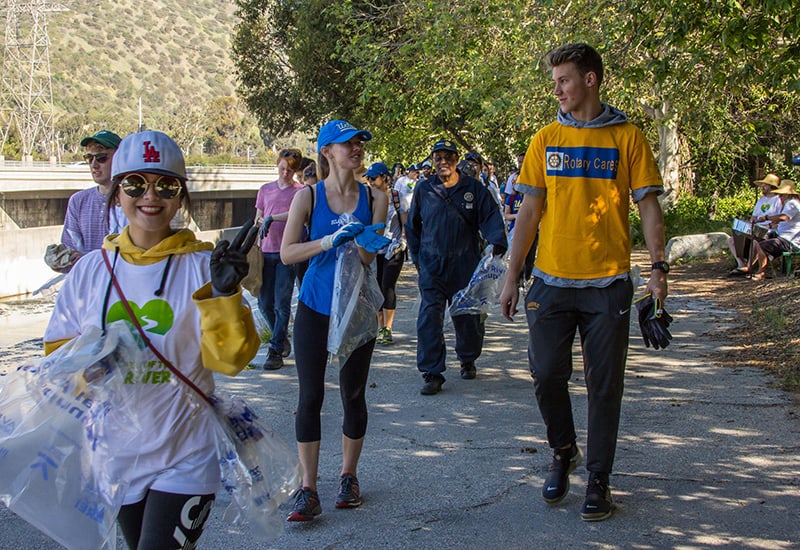 Friends of the LA River cleanup